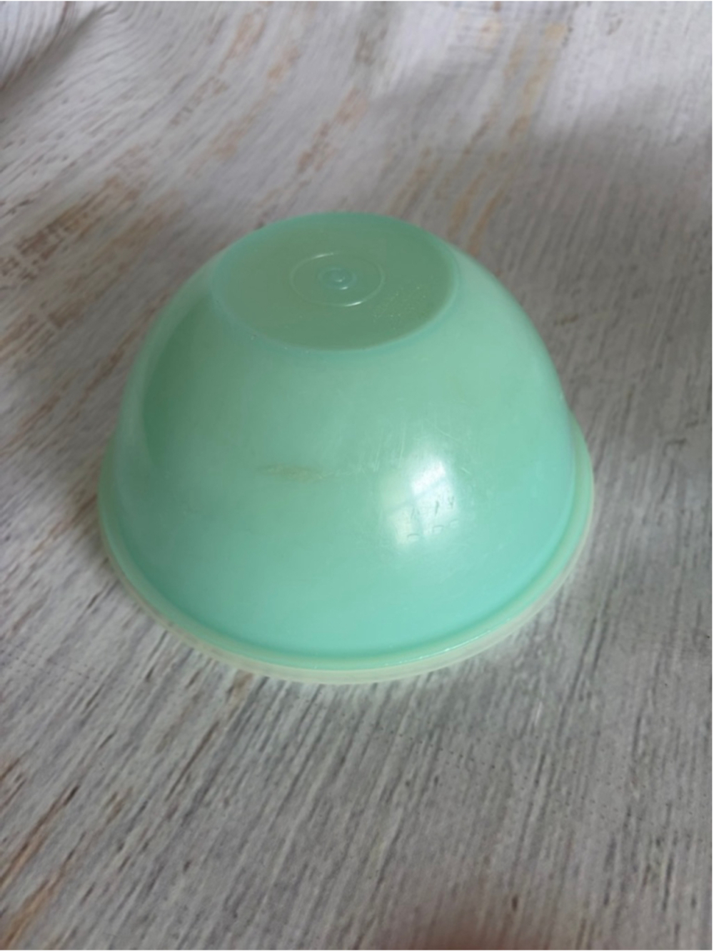Tupperware Green Wonderlier Bowl with White Lid One Size - Picture 5 of 7